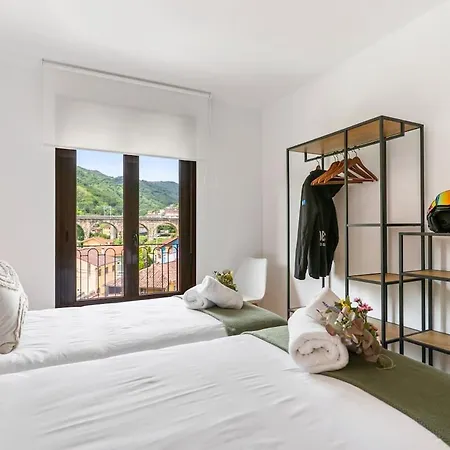 Trail House * Pola de Lena